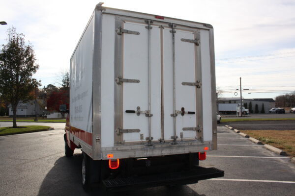 IMG 0615 600x400 - 2009 Chevrolet 3500 Reefer Truck