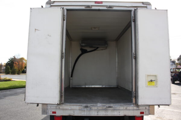 IMG 0623 600x400 - 2009 Chevrolet 3500 Reefer Truck